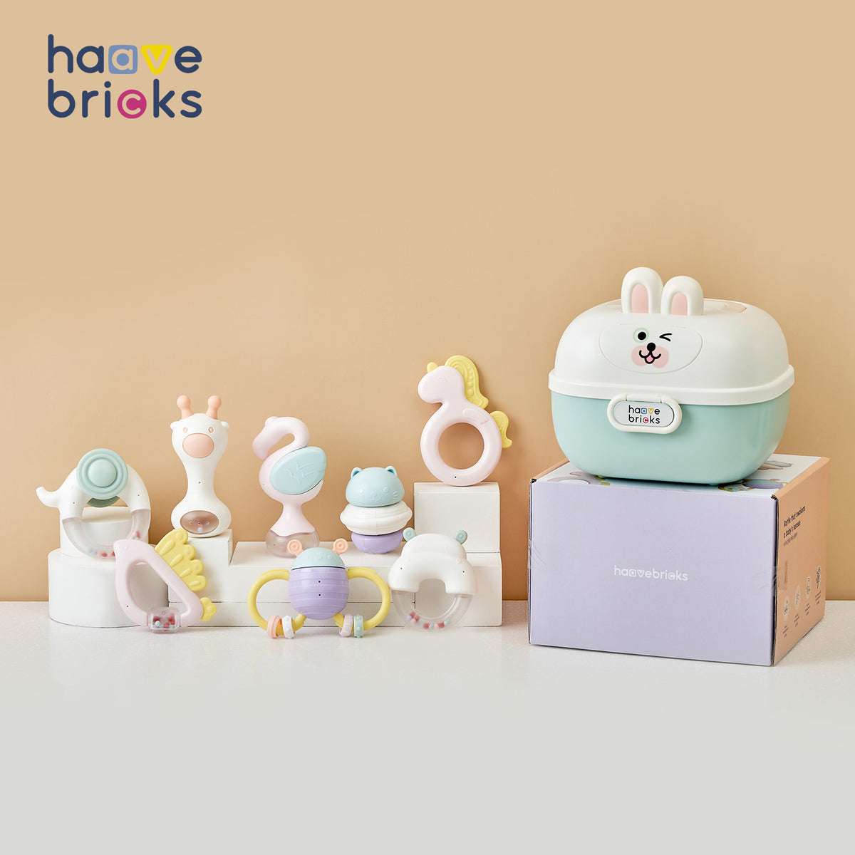 Havbricks Jamjami Rattle Set of 8 + Bunny Case